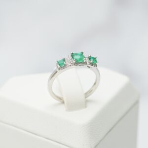 Emerald Trilogy Ring