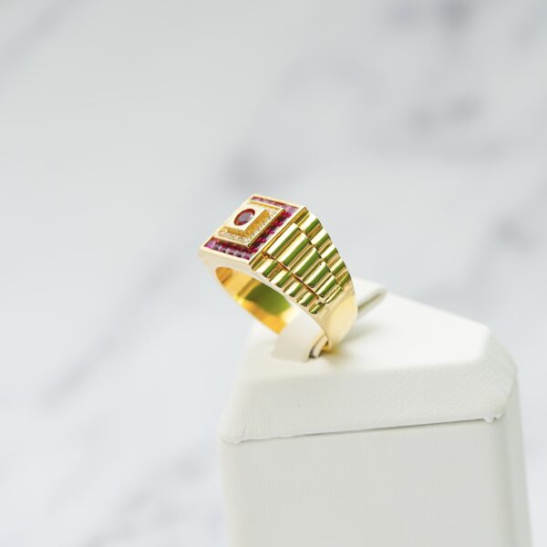 14KT Square Top Ring - Image 3
