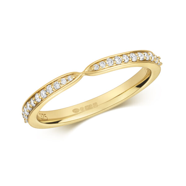 9k Yellow Gold Diamond Ring