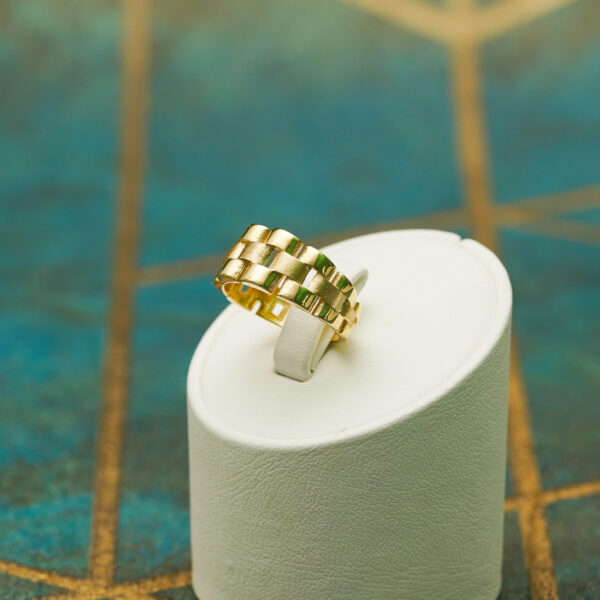 14K Yellow Gold Link Ring - Image 4