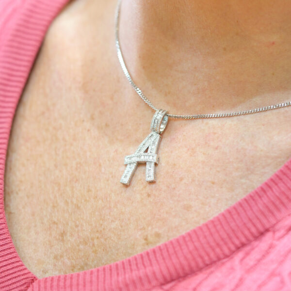 18ct White Gold Diamond Initial Necklace - Image 3