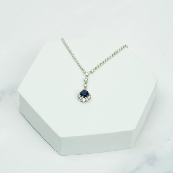 18ct White Gold Sapphire and Diamond Necklace - Image 3